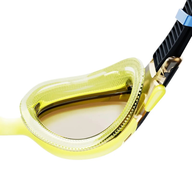 Super-comfortable goggles for swimming training and open water training