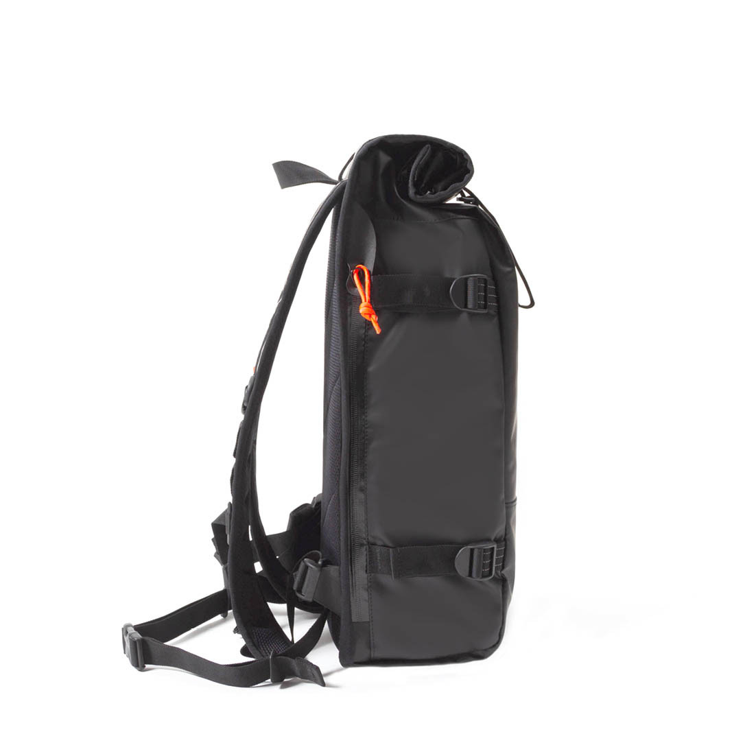 Restrap Rolltop Backpack 22L Black - 4