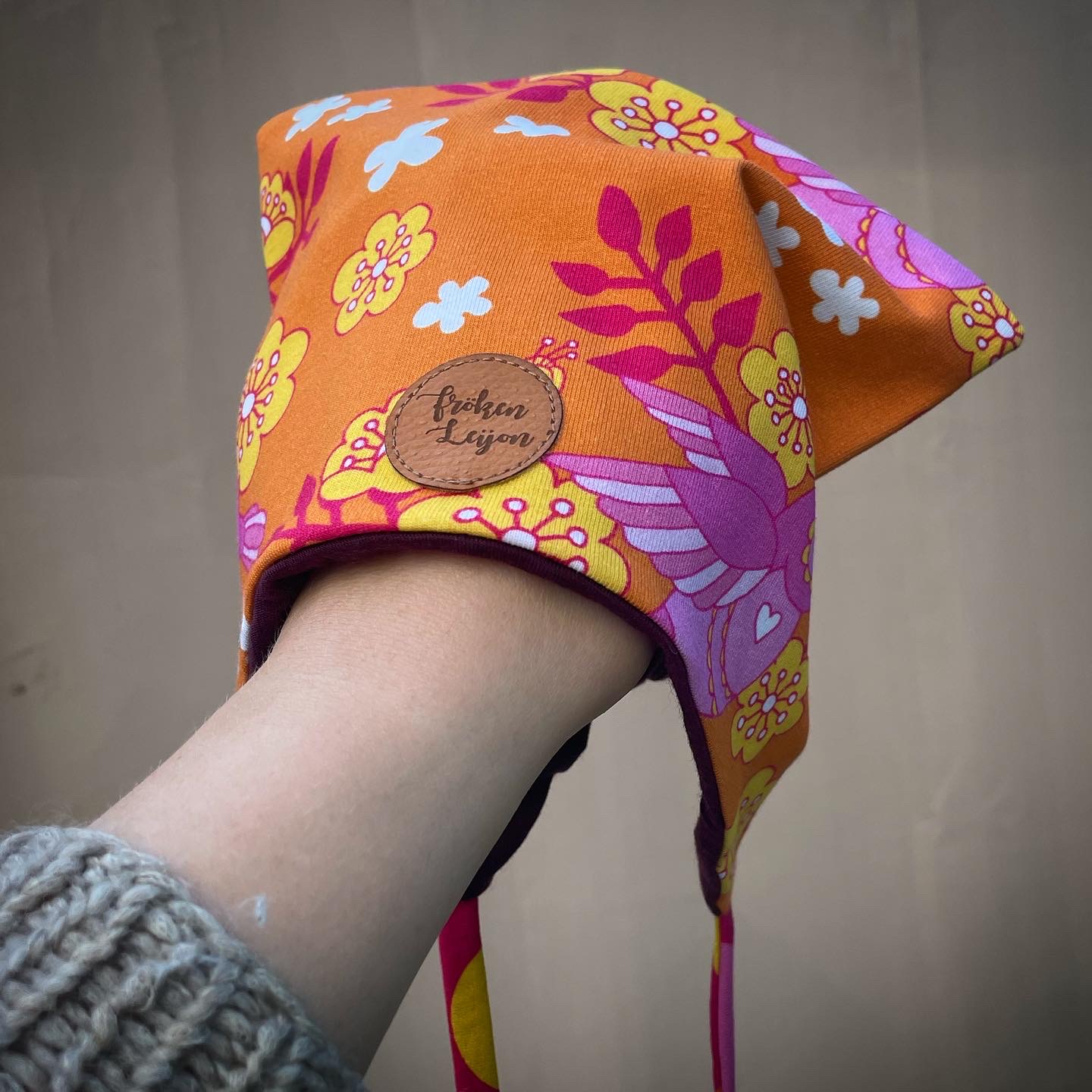 Knytmössa ”Love birds” orange stl. 1-2 år - 3