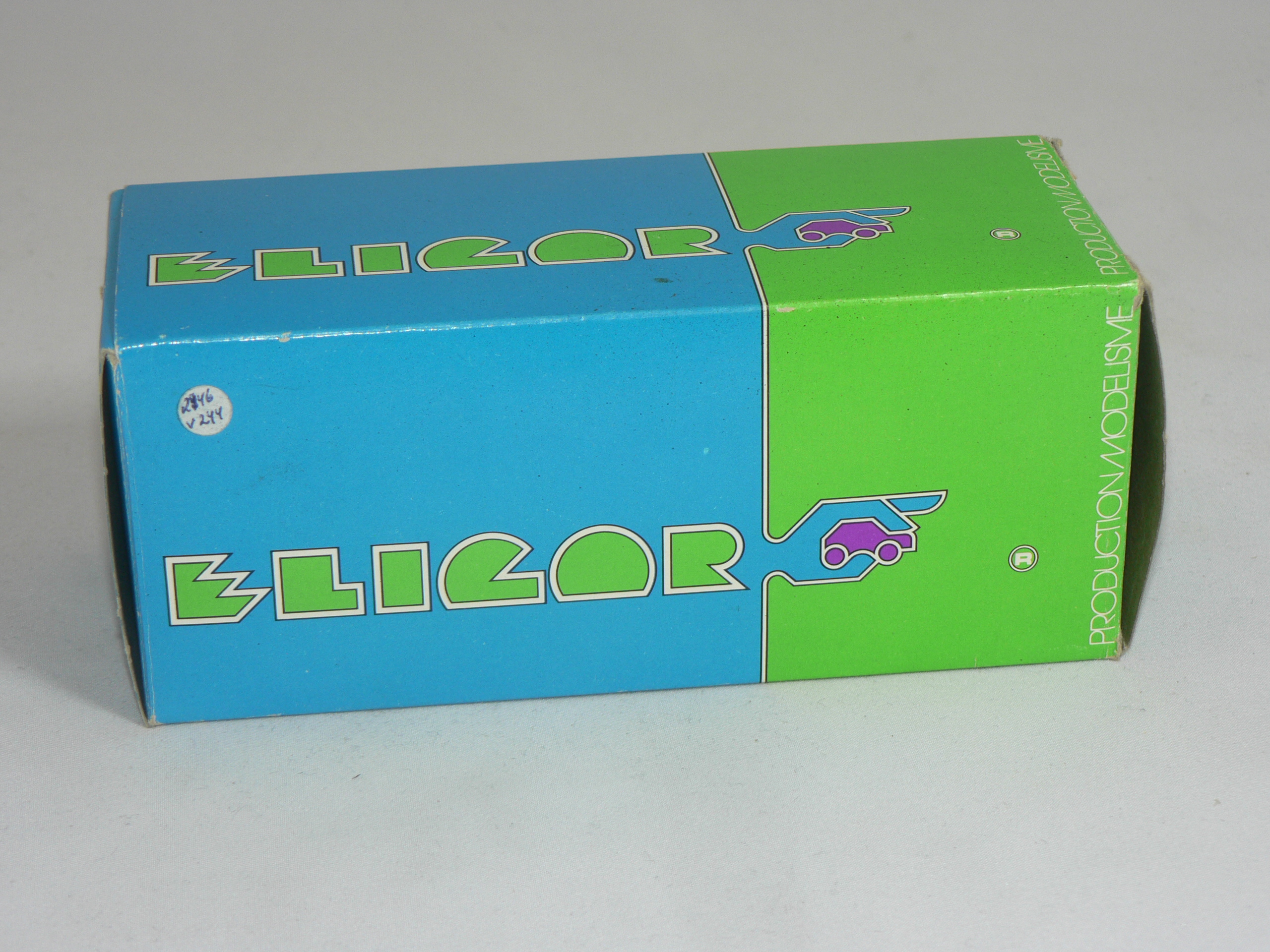 Panhard Dynamic Berline  1937   1:43  Eligor - 4