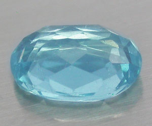 Impresionante apatita azul paraiba natural de talla ovalada calibrada de 7x5 mm de 0,79 ct - 2