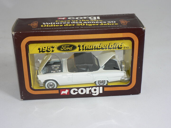 Ford Thunderbird   1957  1:32   Corgi