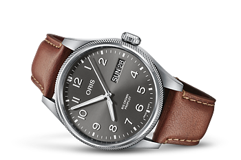 01 752 7760 4063-07 5 22 07LC Oris Big Crown ProPilot Big Date 44 grå läder