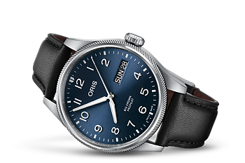 01 752 7760 4065-07 5 22 08LC Oris Big Crown ProPilot Big Date 44 blå, svart läder