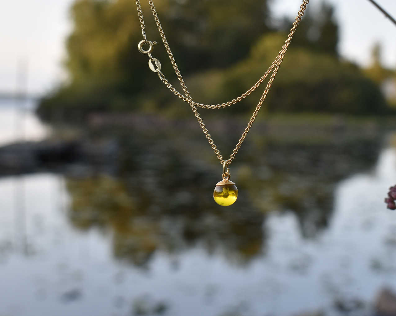 SVALÖ HONEY - necklace yellow gold plated
