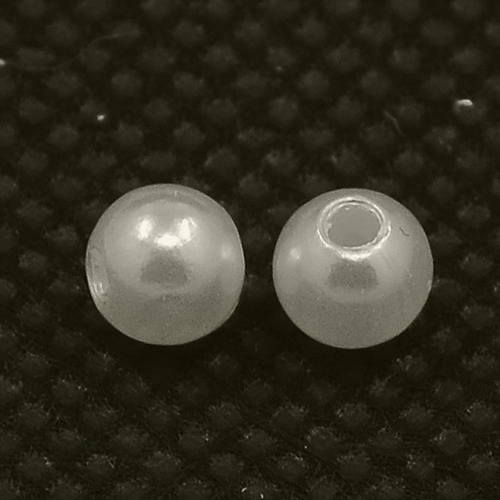 Akrylpärlor 6mm cremevita - 2