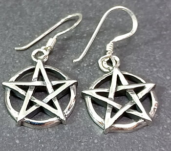 Pentagram på Cirkel - örhänge i silver 