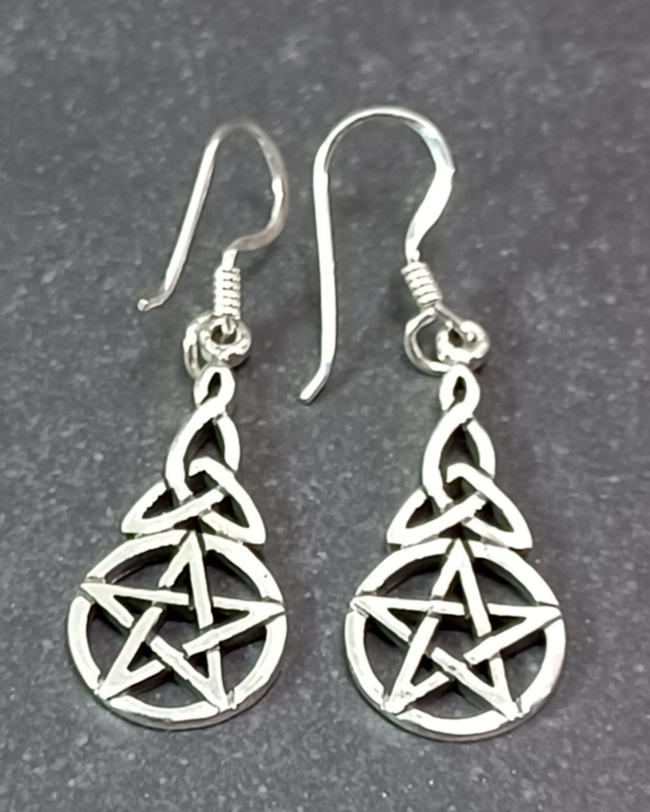 Pentagram med Triquetra - örhänge i silver 