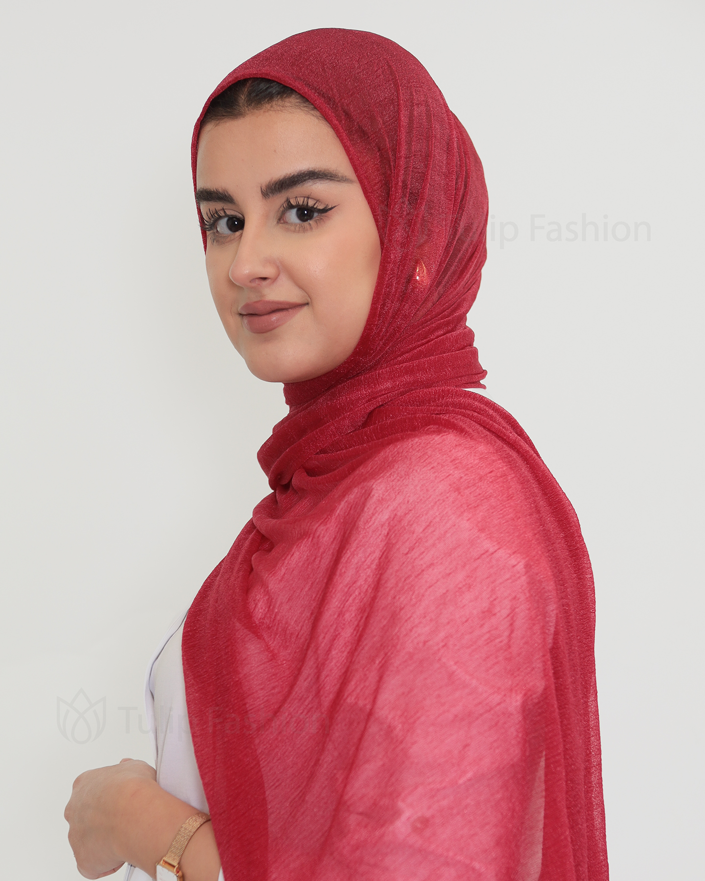 Hijab - Shiny Crinkle - Maroon - 2
