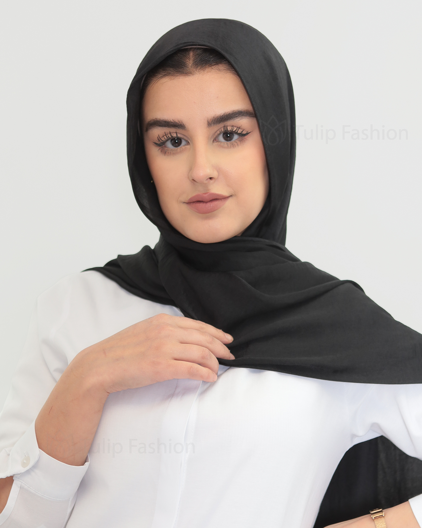 Hijab - Crinkle Satin - Black