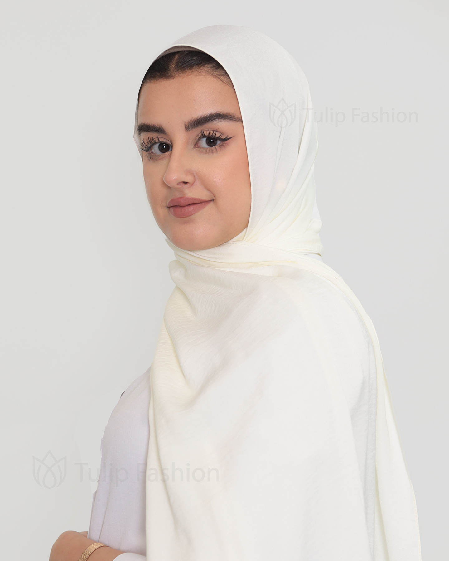 Hijab - Crinkle Satin - Off-White - 2