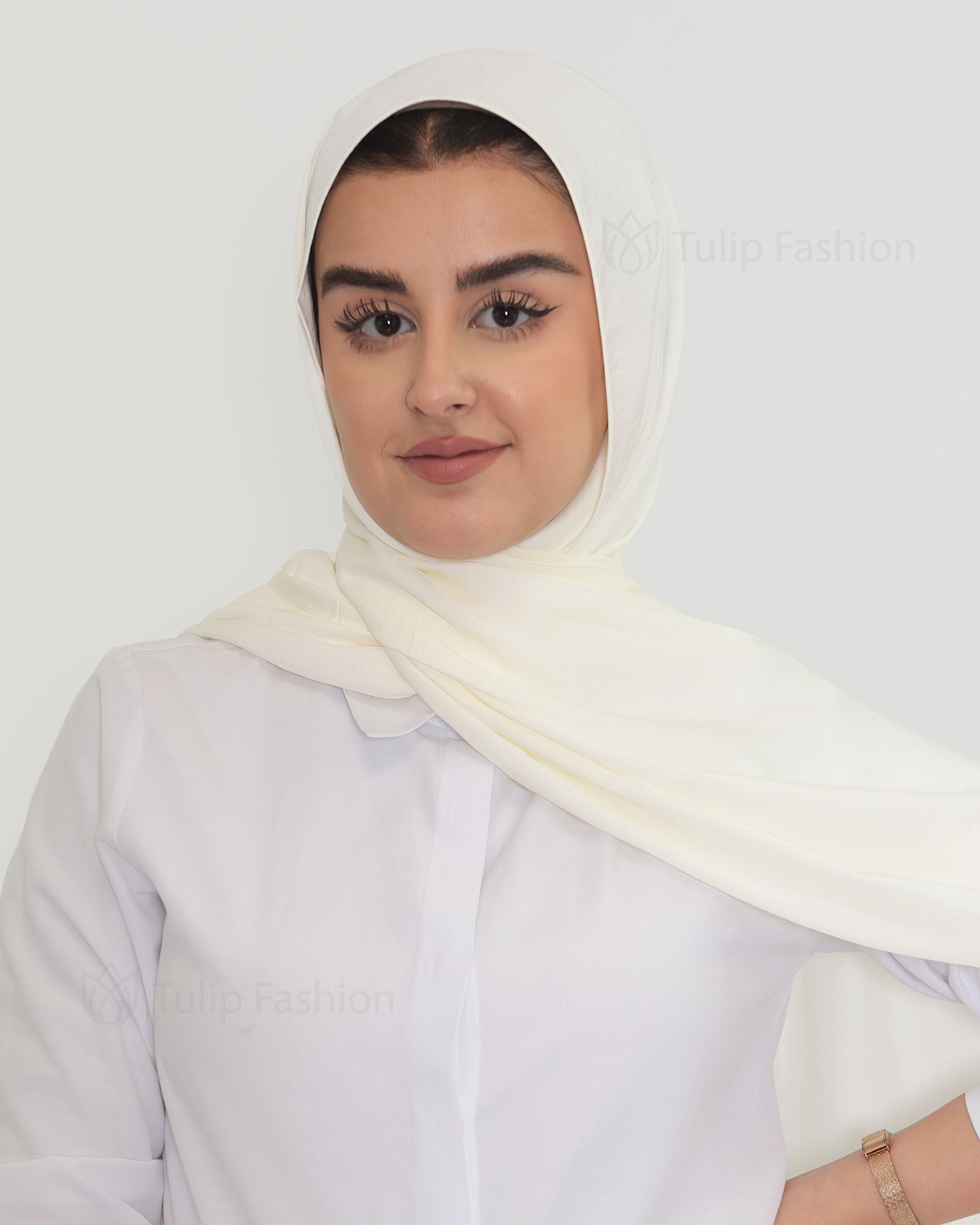 Hijab - Crinkle Satin - Off-White