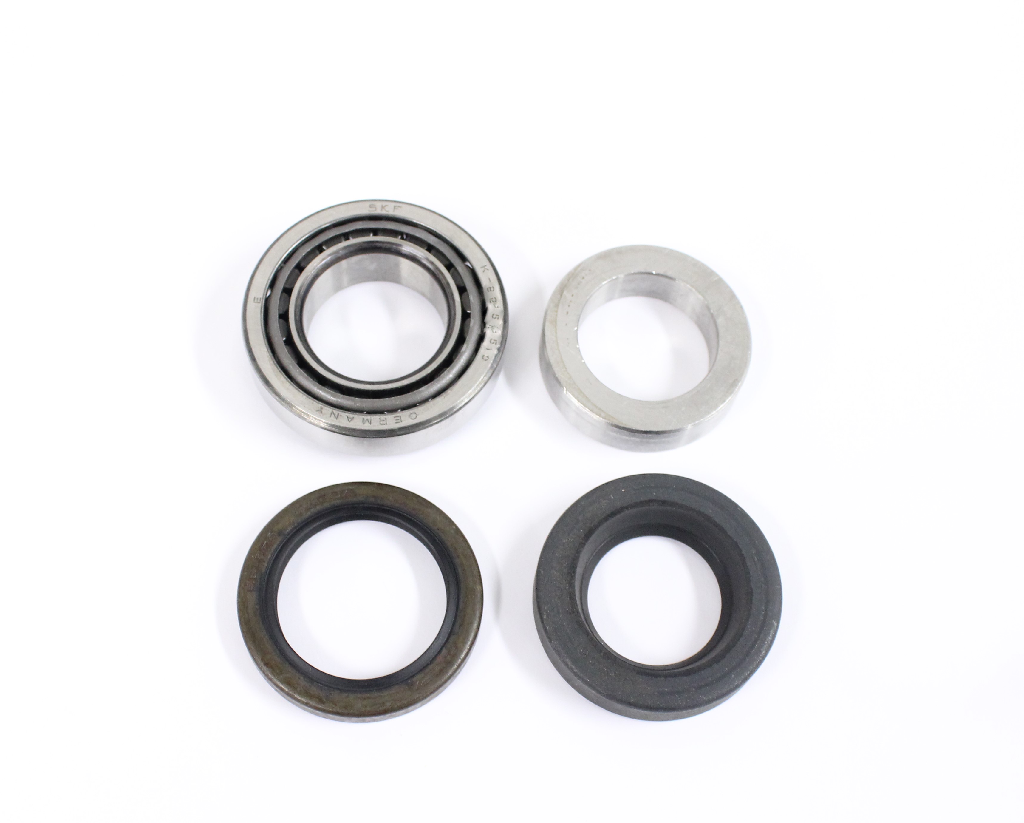 Wheel bearing kit rear, 140 1967-69