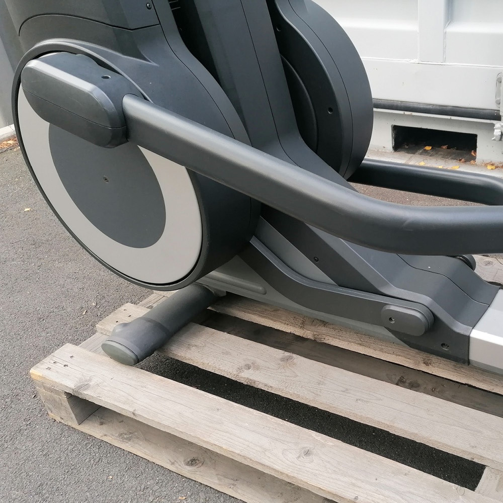 Life Fitness 95x Inspire Crosstrainer  - 4