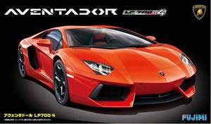 1/24 LAMBORGHINI AVENTADOR