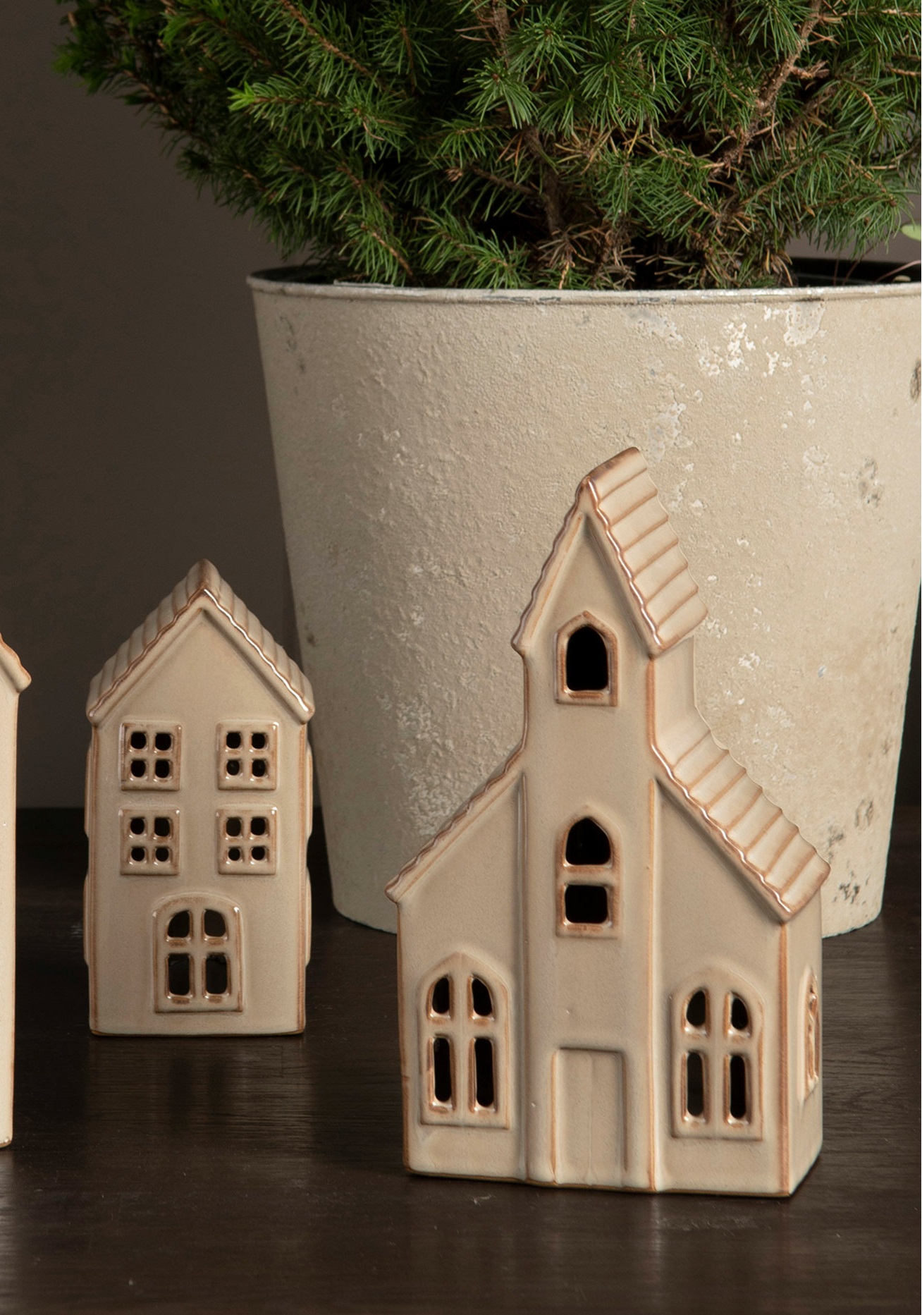 House ceramic with LED lighting - 6x5.5x13 cm - 4