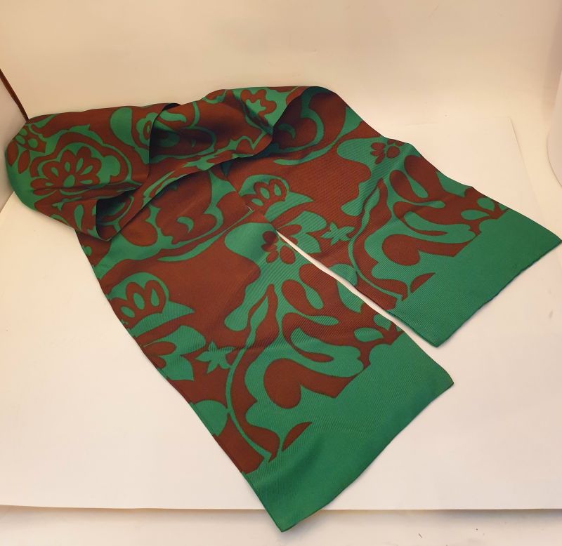 Scarf konstsilke grön brun 1970-tal