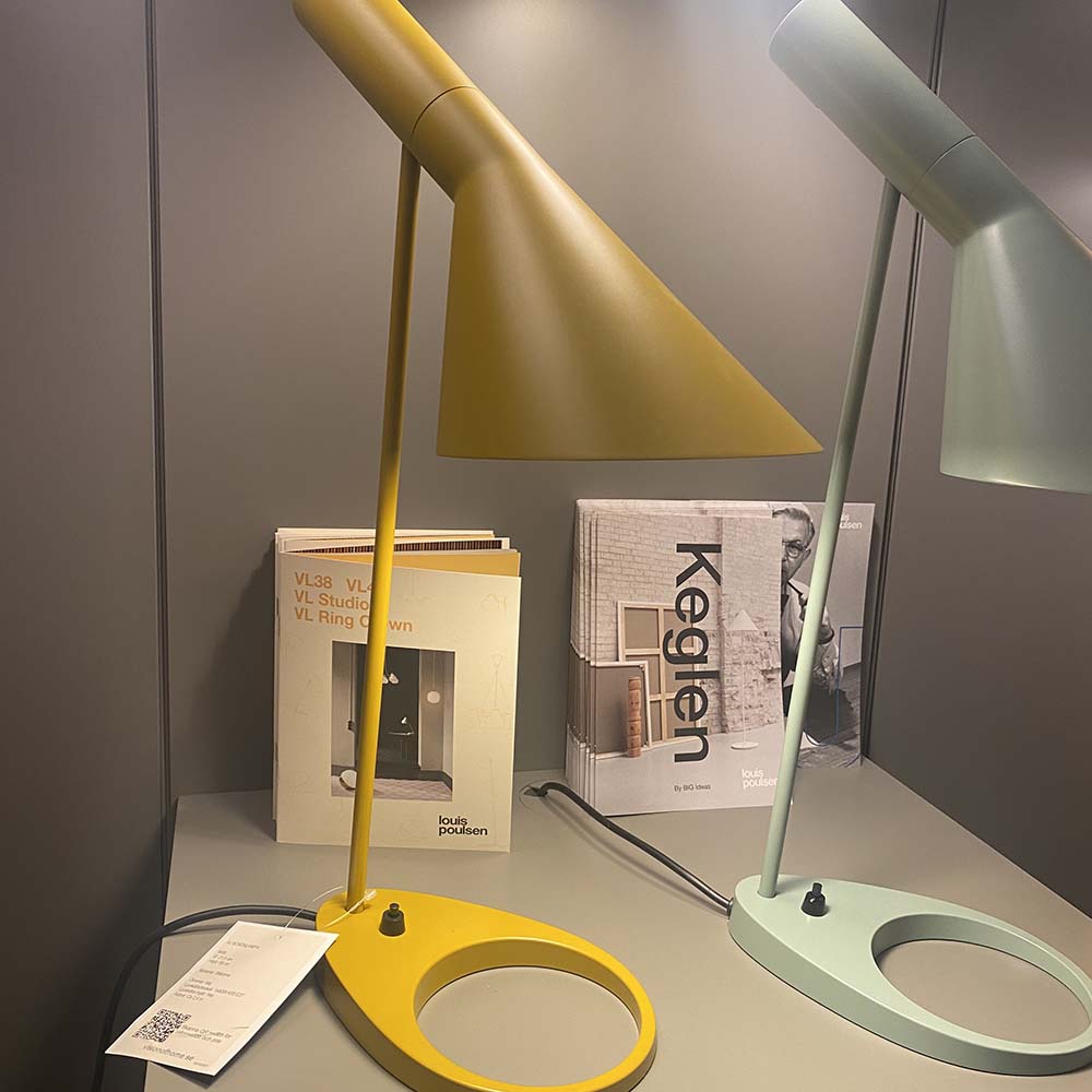 AJ Bordslampa (Mustard )- Designfynd/Skyltex* - Louis Poulsen