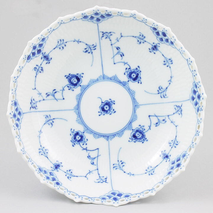 Royal Copenhagen (Blue Fluted 20th Century) Full Lace Bowl 21/15 cm #1020
