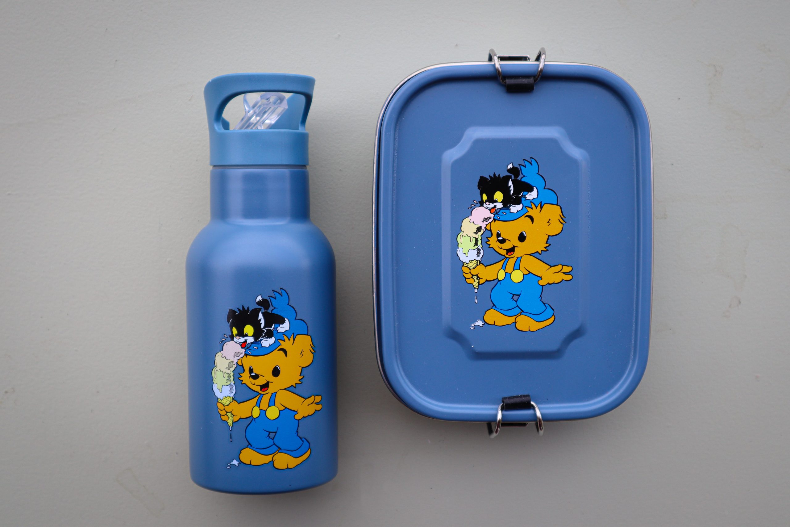 Bamse vandflaske og madpakke til børn