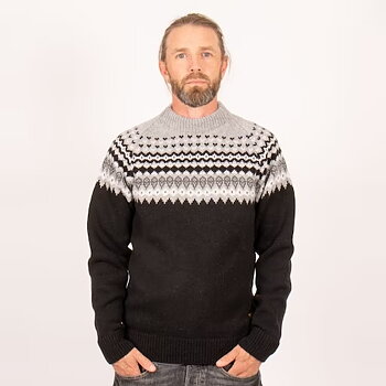Sätila - Sarek Sweater - Black