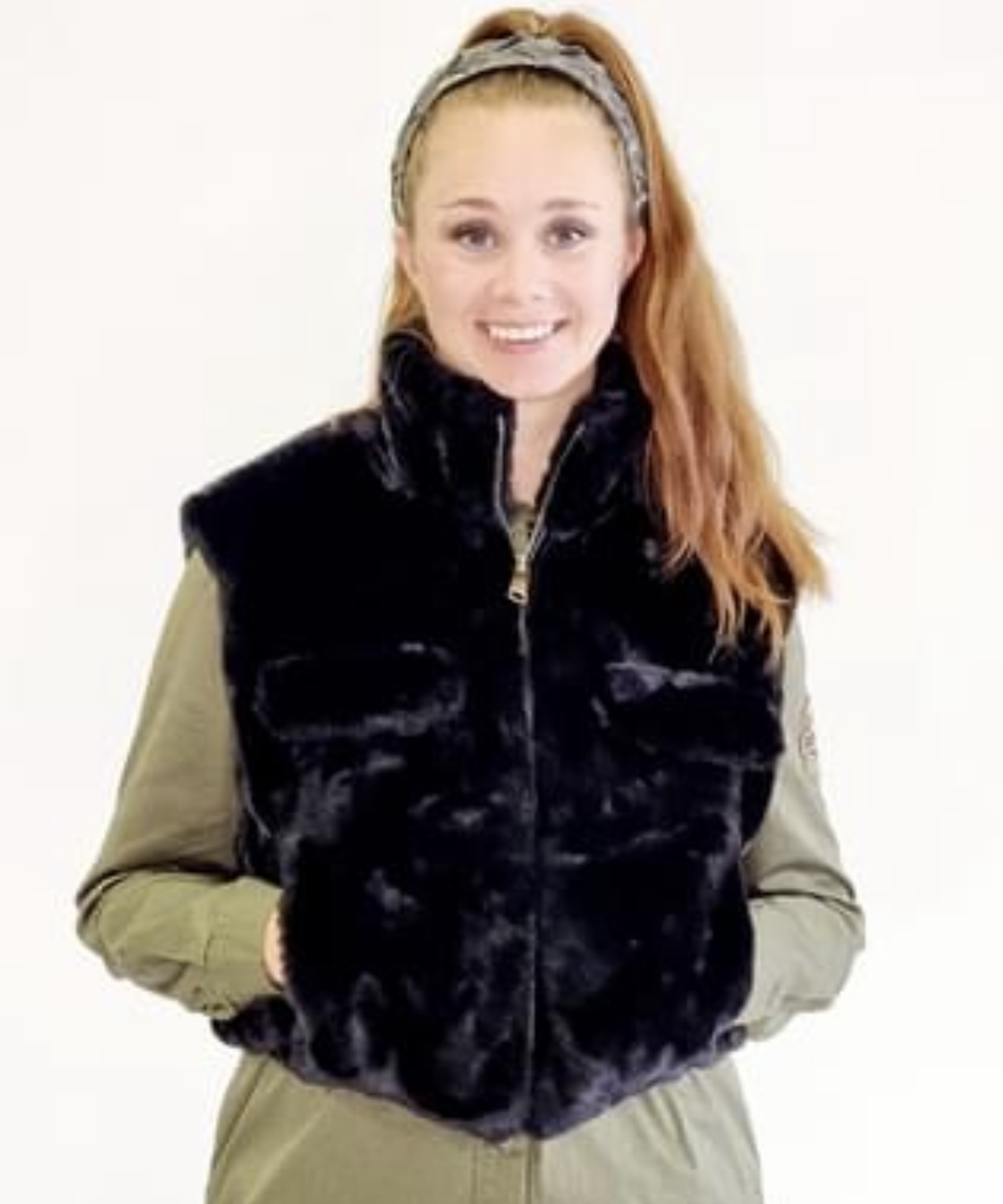 Väst / Svart / Fake Fur