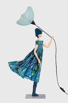 Lampa - Flicka med paraply - Katerina
