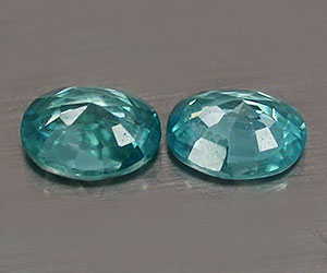 Circonita azul natural talla ovalada calibrada de 5x4 mm a juego, peso total 0,95 ct - 2