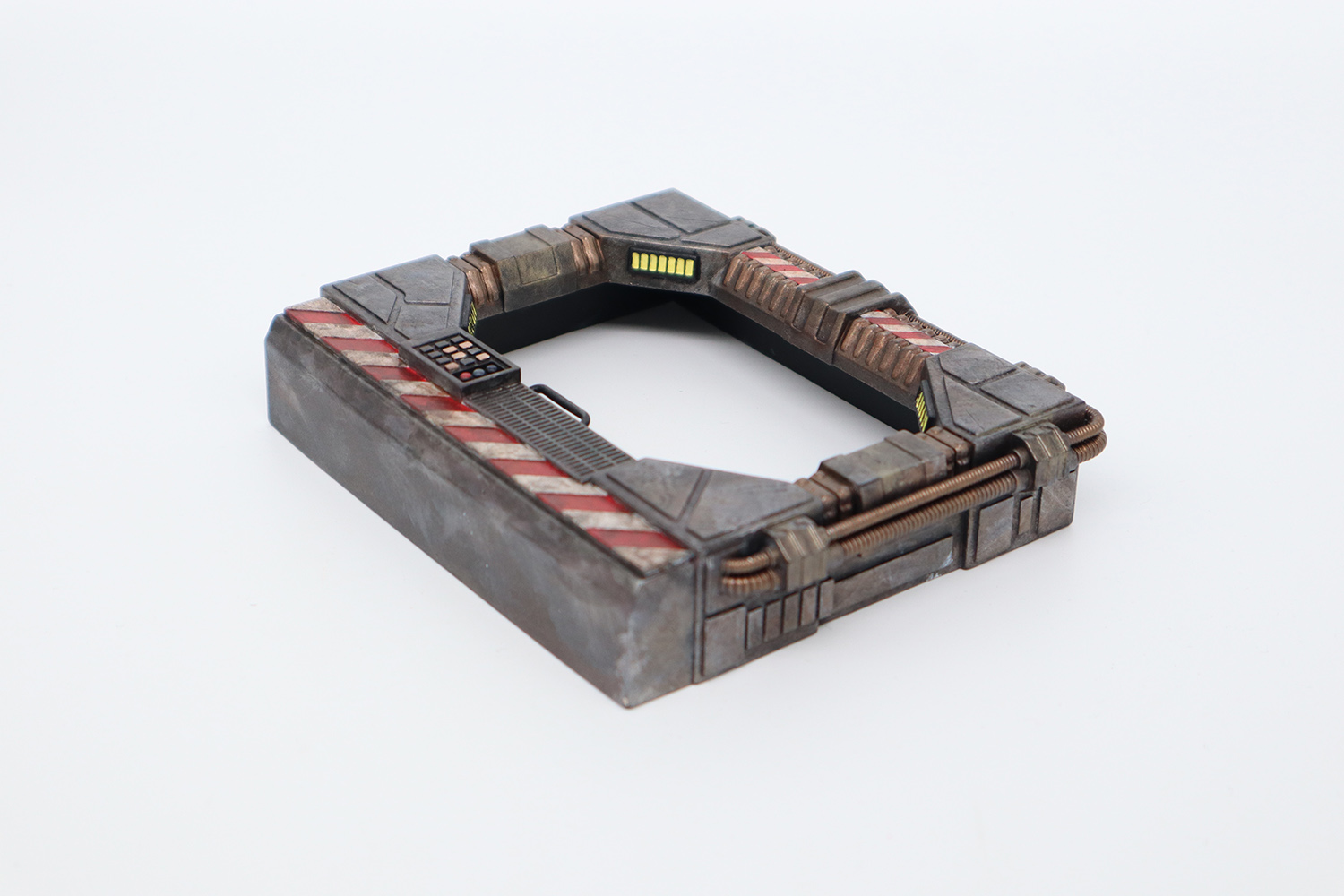 Hand-Sculpted & - Painted MINI-SCREEN  - 7