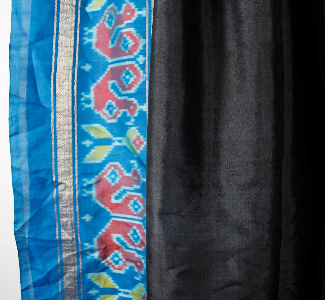 Svart-Turkos Ikat SidenSari  - 3