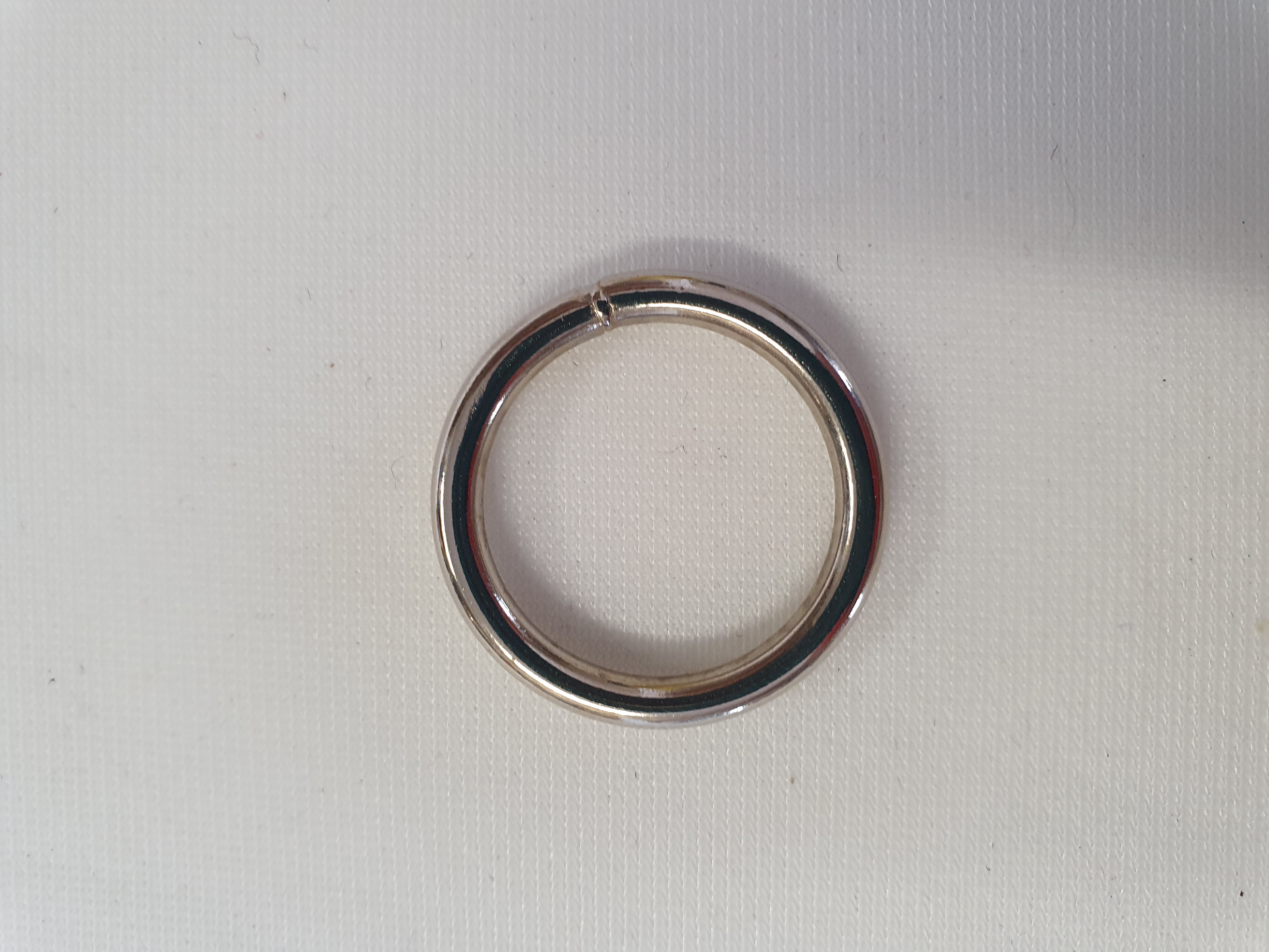 O-ring svetsad 20x3mm Förnicklad