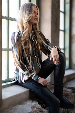 MACY TIE BLOUSE JUNIPER/SAND/HAZEL/COFFEE - 4
