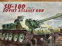 SU-100  Tank  1:35  Italeri