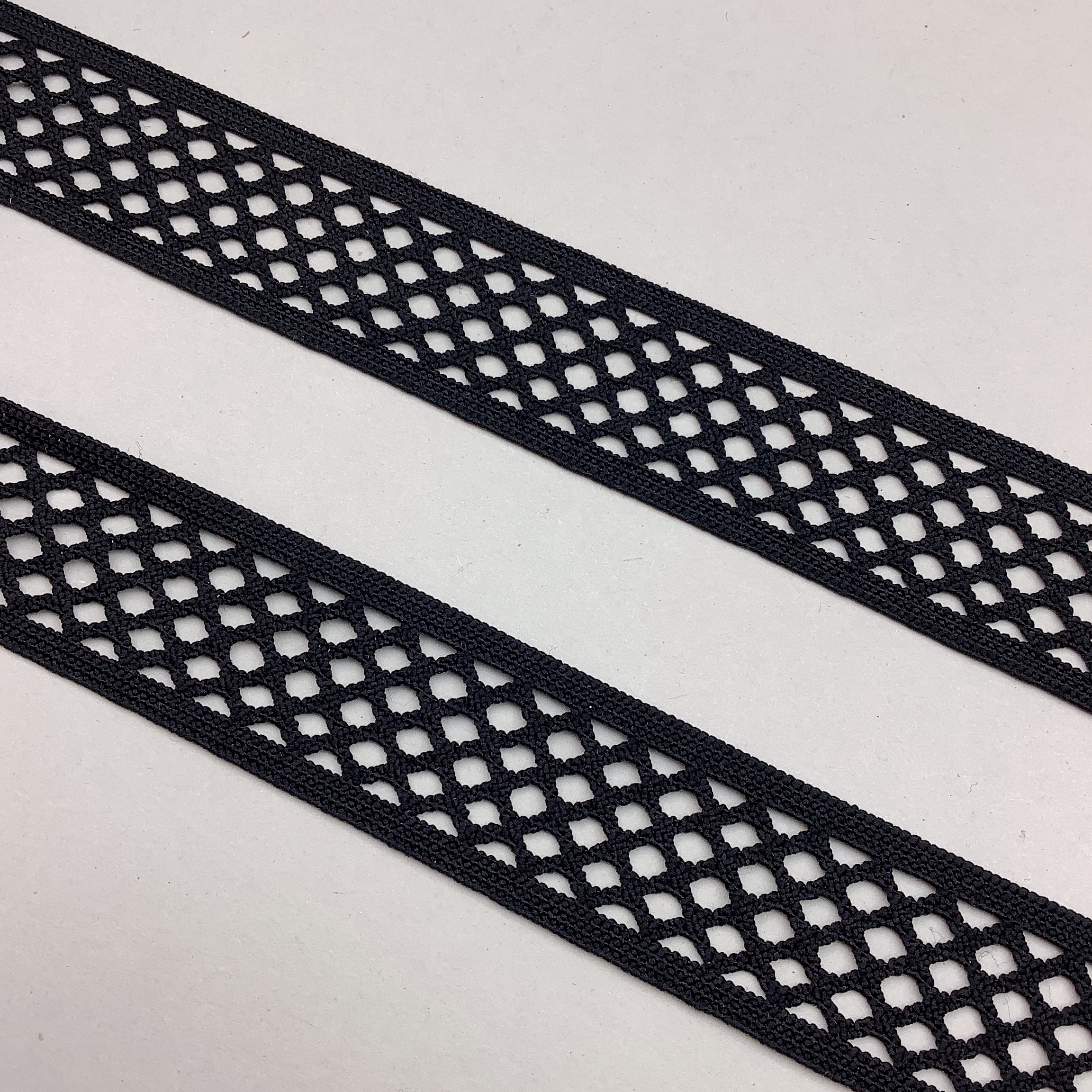 Lattice elastic Black 30mm - AM505 - Roda Traden AB