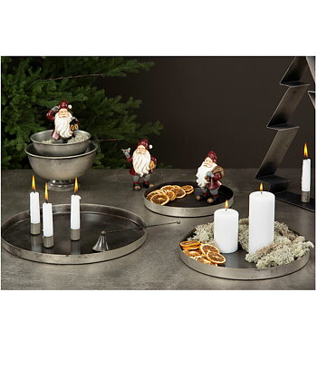Rund bricka i metall 25 cm. Liten antik silver