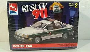 Ford Police Car  1:25  AMT Byggsats