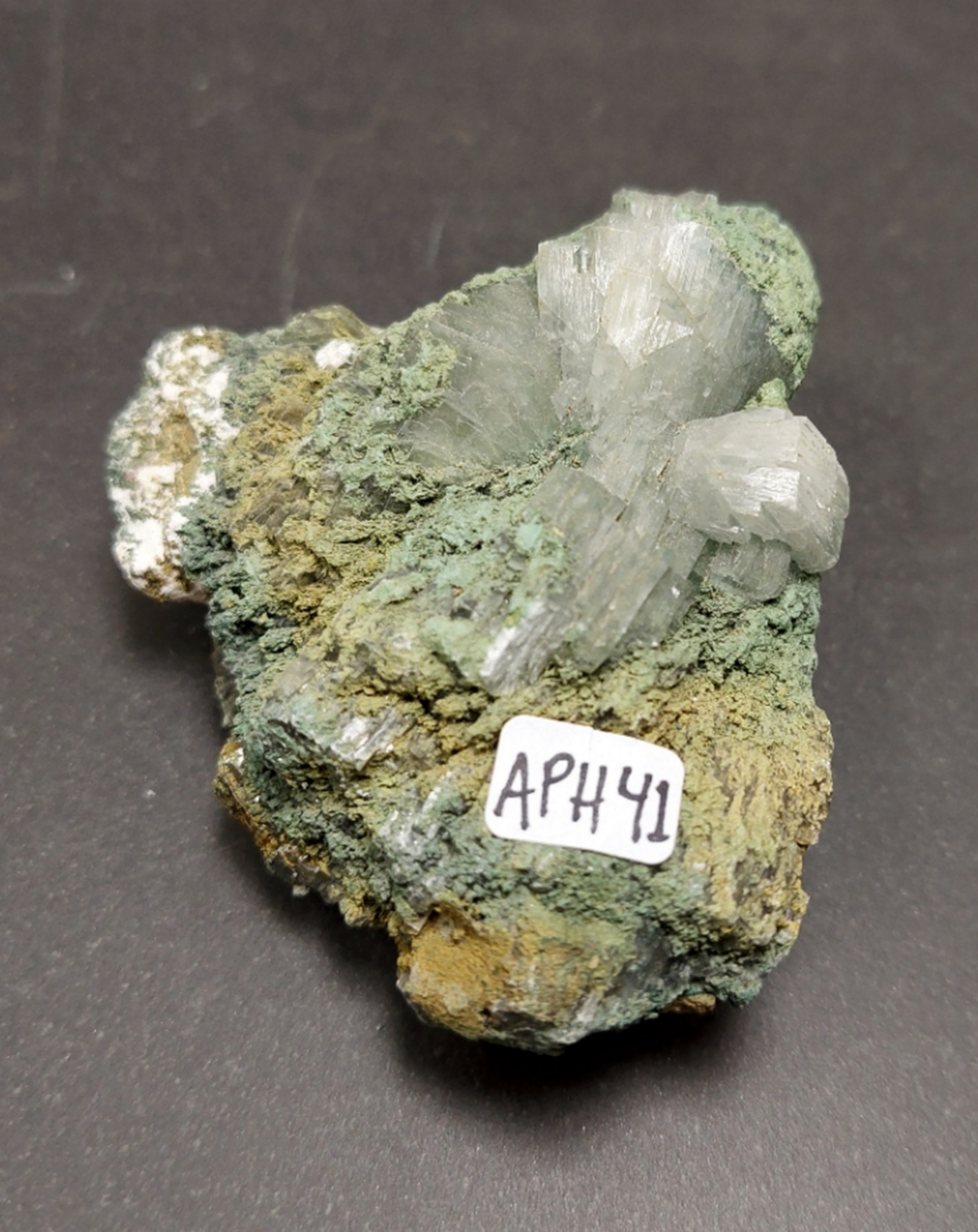 Stilbit Apofyllit kluster - 2