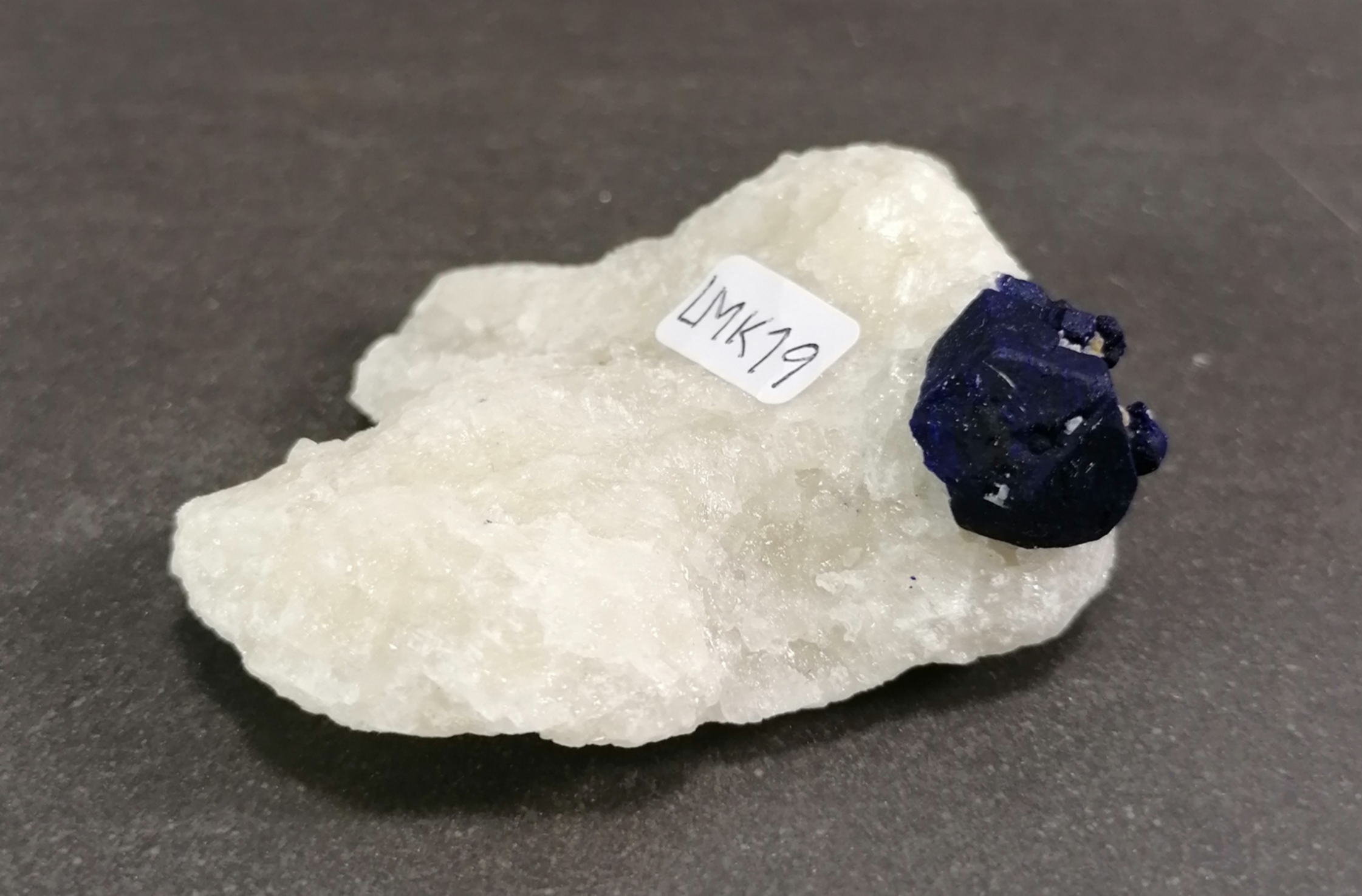 Lazurit i Matrix - LMK19 - 2