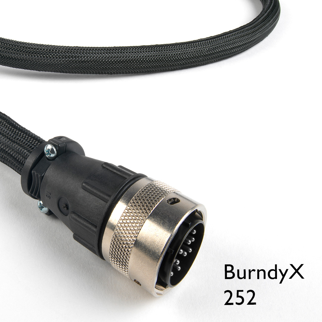 Chord Company Burndy X till Naim till äldre Naim-produkter - 2