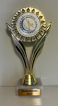 Guld Statyett Hovås - 185 mm (UTGÅR)