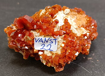 Vandanit kluster - AA+ kvalité - VANST22