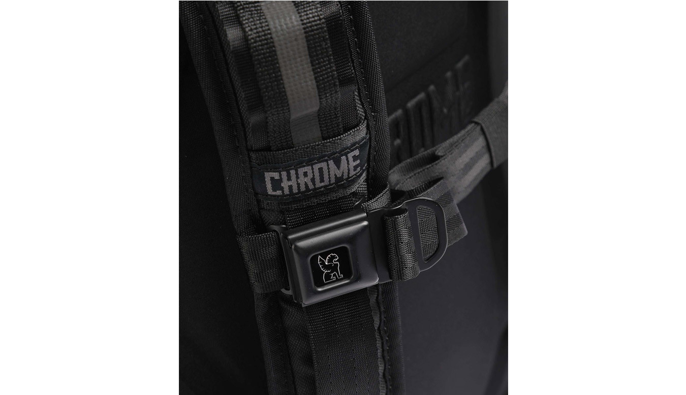 Chrome Industries Barrage Session Backpack - UrbanBikeWear.com