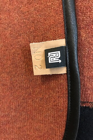 SÅLD Halsduk Bro, Brun/svart/beige, No 2
