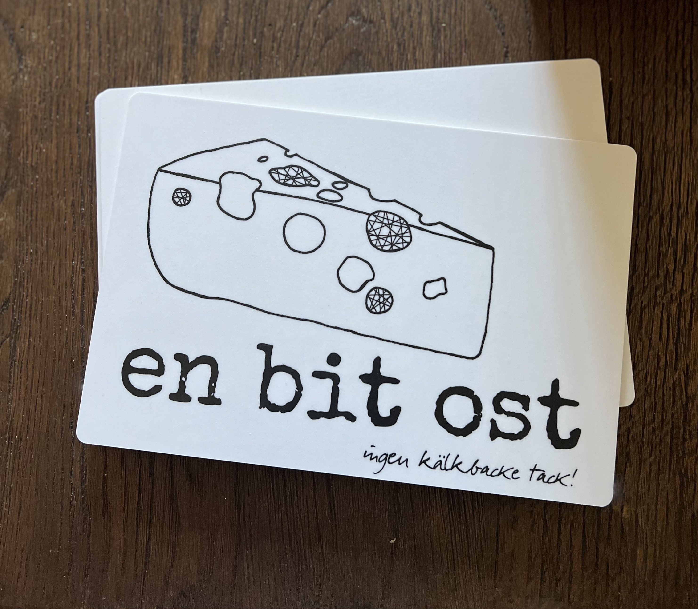 EN BIT OST ostbräda/smårgåstallrik 22x15