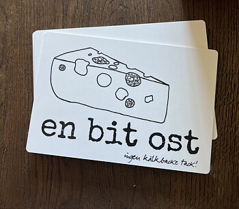 EN BIT OST ostbräda/smårgåstallrik 22x15