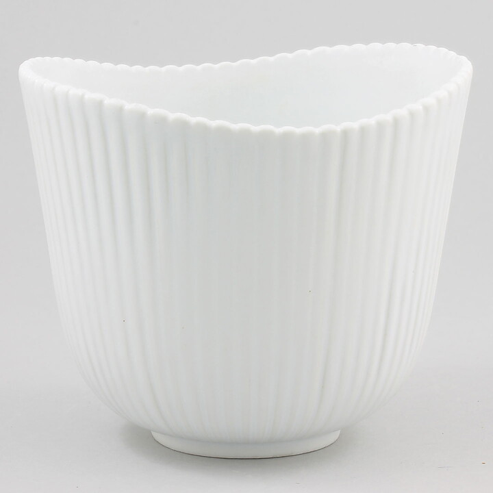 Stig Lindberg (Vinda 1950) White Bowl with Linear Relief 12 cm (2)