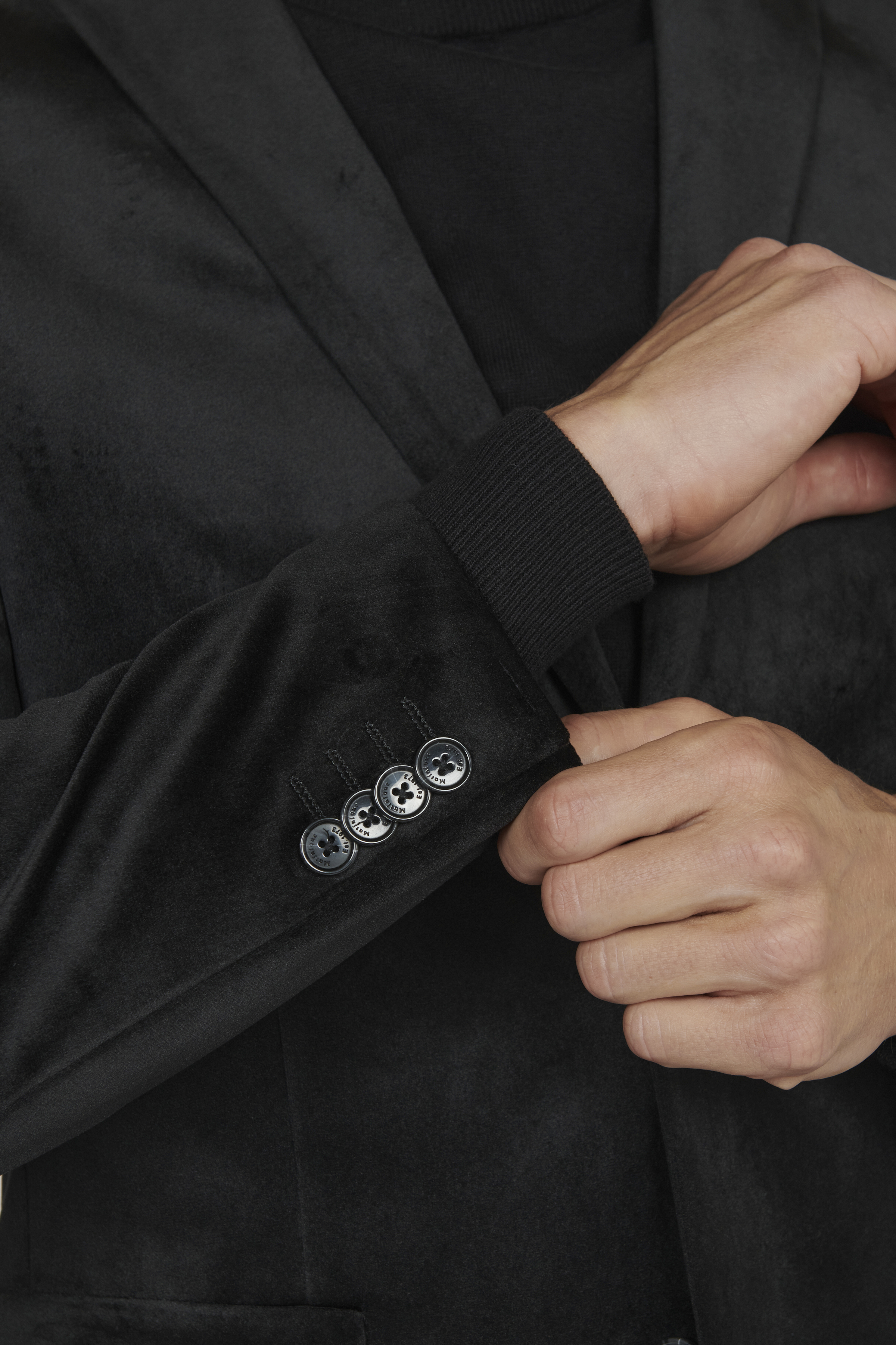 Matinique - George F Velvet - Black - 2