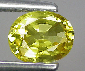 0.38 ct mycket tjusig 4.9x3.9 mm oval naturlig gul safir ädelsten