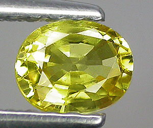 0.38 ct mycket tjusig 4.9x3.9 mm oval naturlig gul safir ädelsten