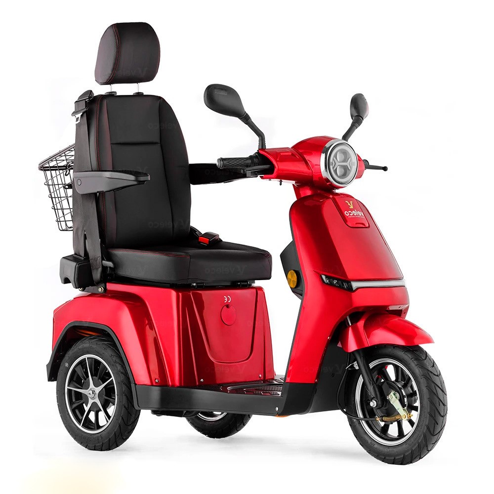 Bäst_i_Test_Promenadscooter_med_Kaptensäte_Turris_Röd_Permobil_Moped_för Seniorer